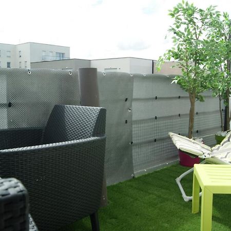 Victoria-T2-41m2-Balcon, wifi, linge, produits, ménage inclus Apartman Reims Kültér fotó