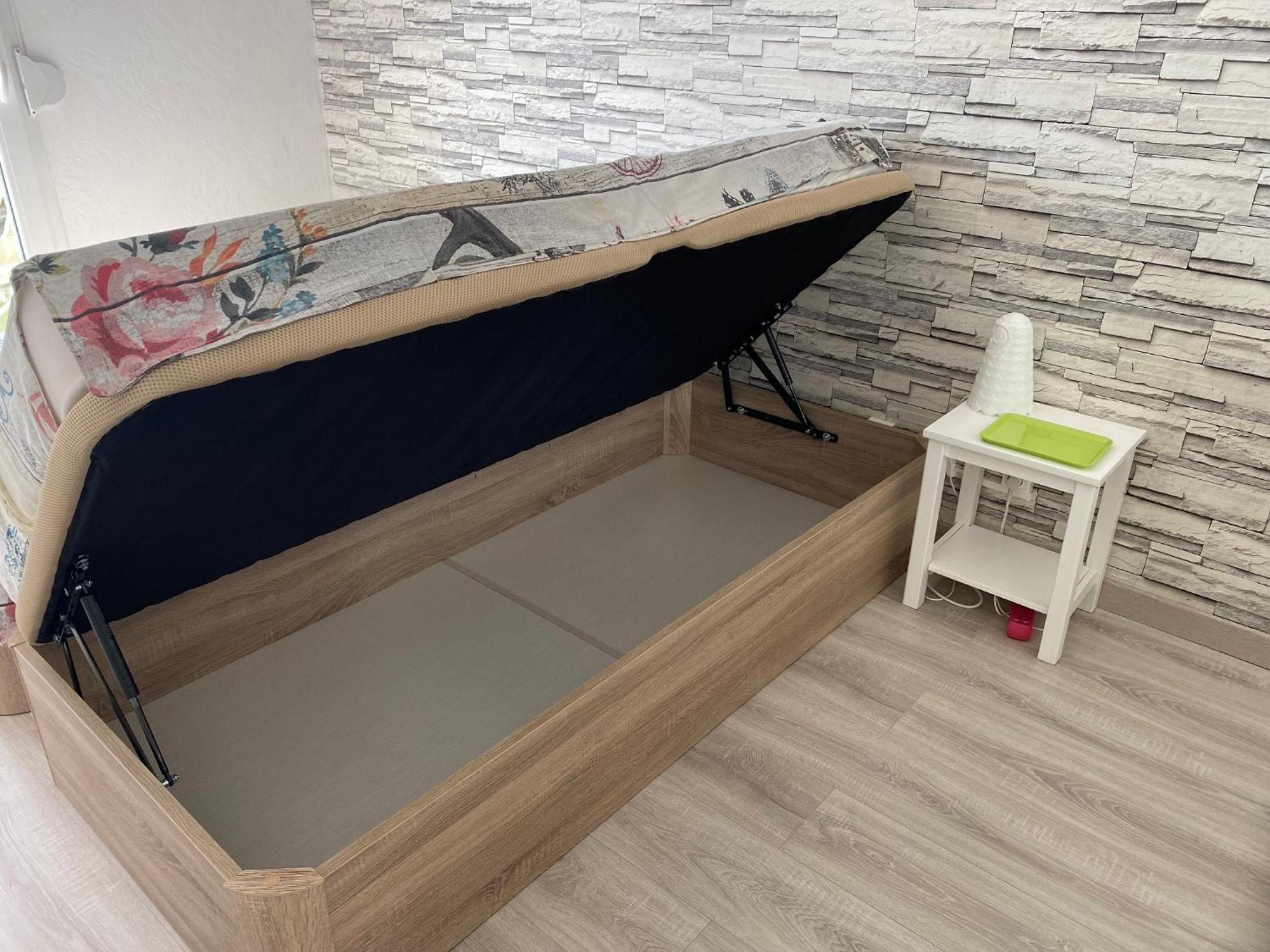Victoria-T2-41m2-Balcon, wifi, linge, produits, ménage inclus Apartman Reims Kültér fotó