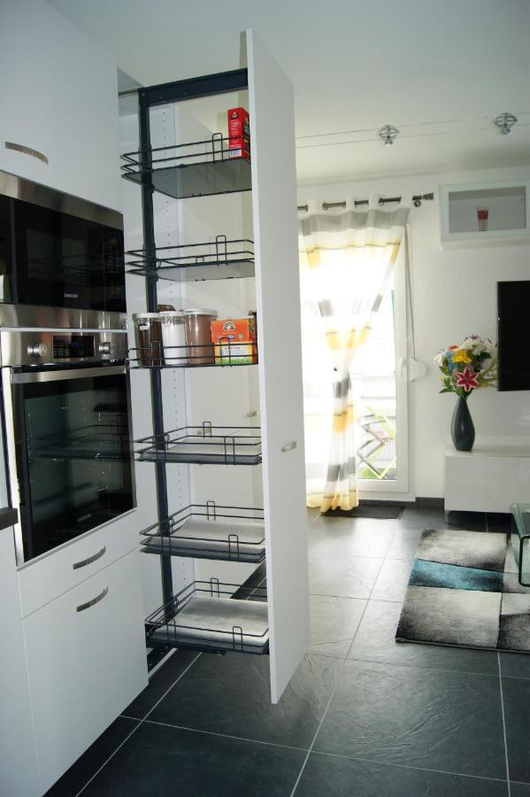 Victoria-T2-41m2-Balcon, wifi, linge, produits, ménage inclus Apartman Reims Kültér fotó