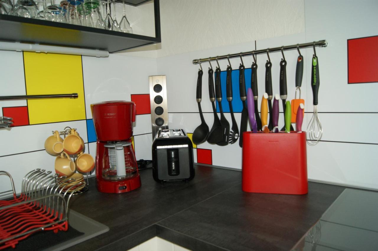 Victoria-T2-41m2-Balcon, wifi, linge, produits, ménage inclus Apartman Reims Kültér fotó